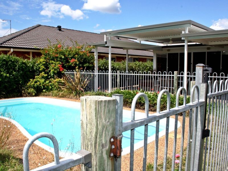 32 Claret Avenue, Muswellbrook NSW 2333