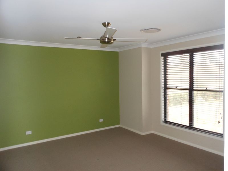 8 Northview Circuit, Muswellbrook NSW 2333