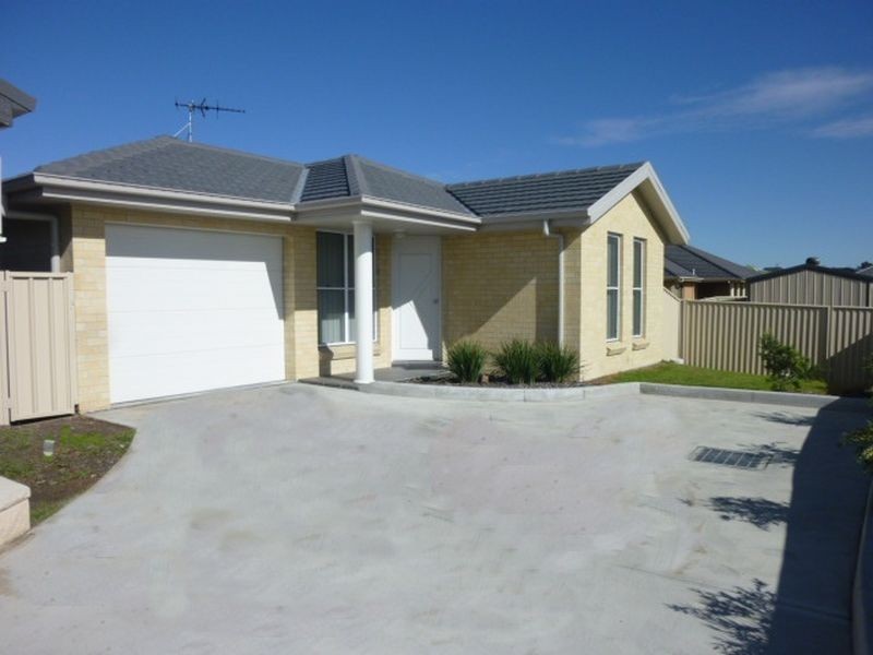 4/11 Kennedy Close, Muswellbrook NSW 2333