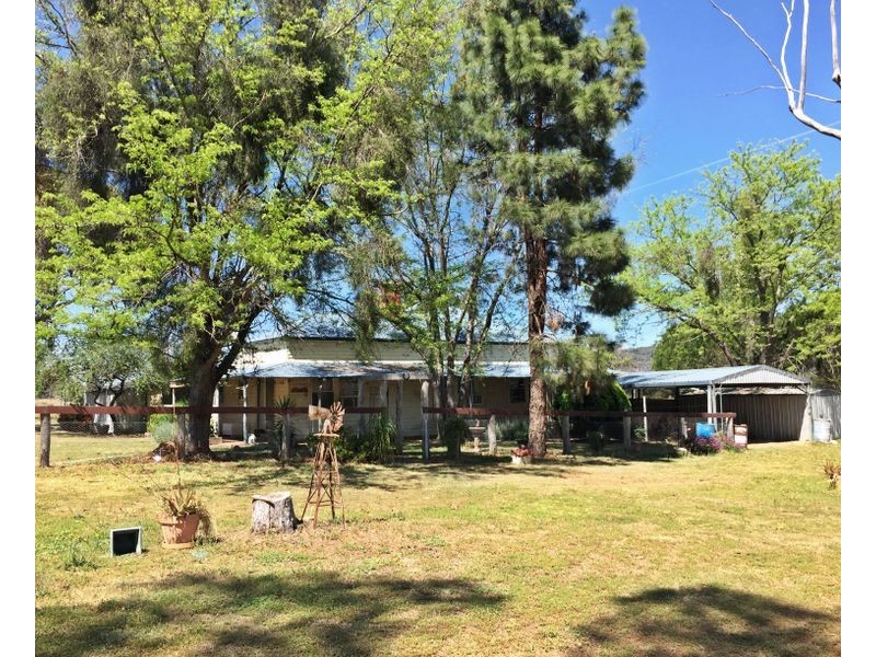 381 Greg Stairs Road, Gungal NSW 2333