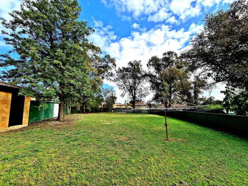 11 Tobruk Avenue, Muswellbrook NSW 2333