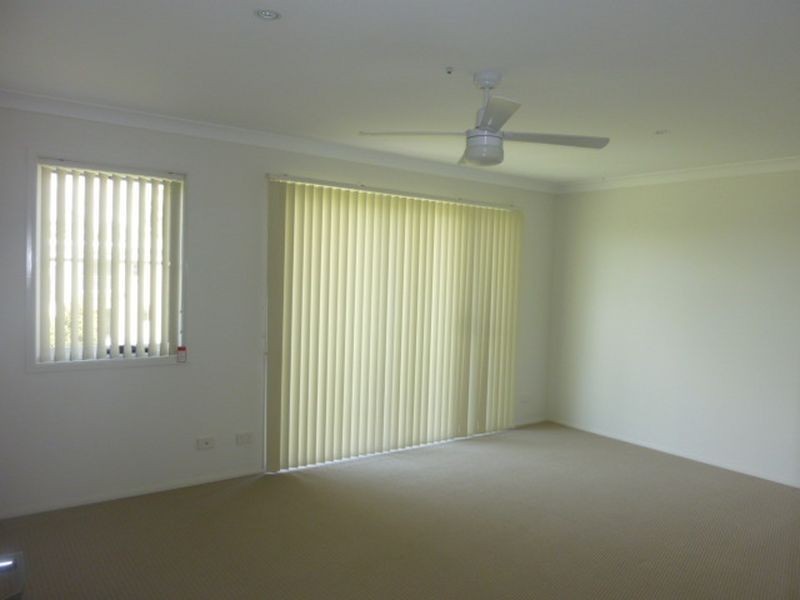 2/15 Loftberg Circuit “Hillside”, Muswellbrook NSW 2333