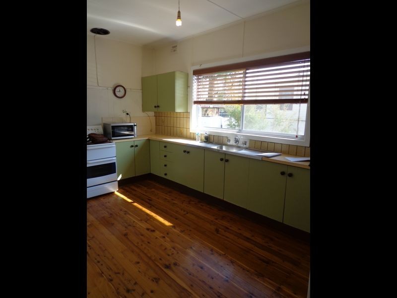 10 Bell Street, Muswellbrook NSW 2333