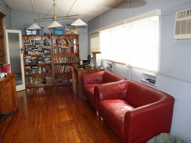 66 Carl Street, Muswellbrook NSW 2333