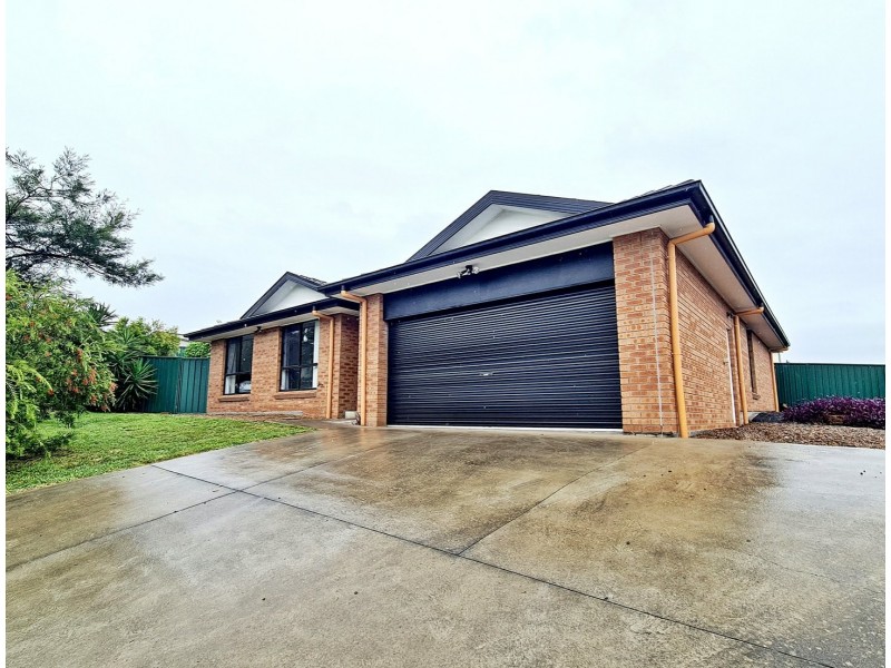 24 Grant Miller Street, Muswellbrook NSW 2333
