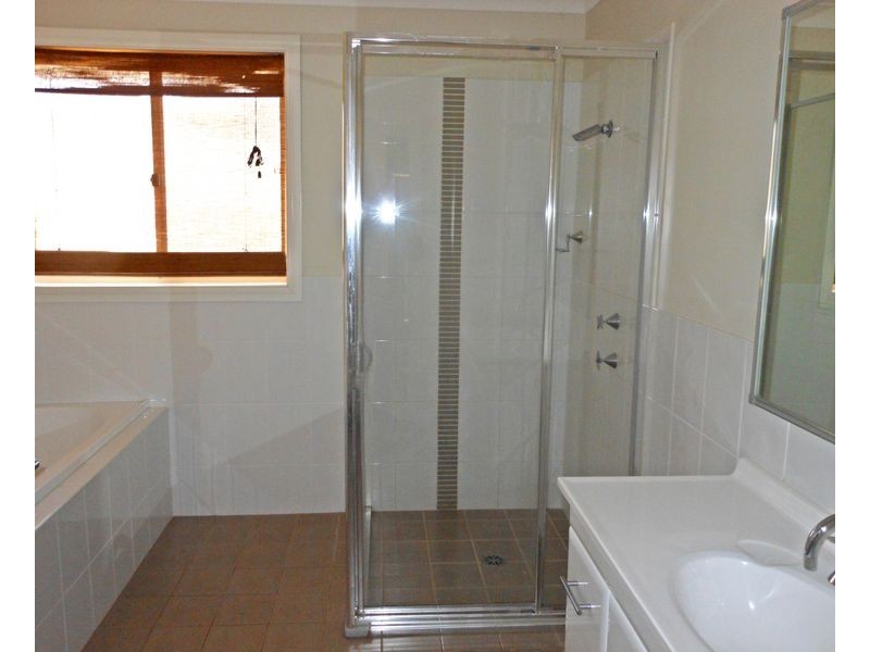 46 Thompson, Muswellbrook NSW 2333