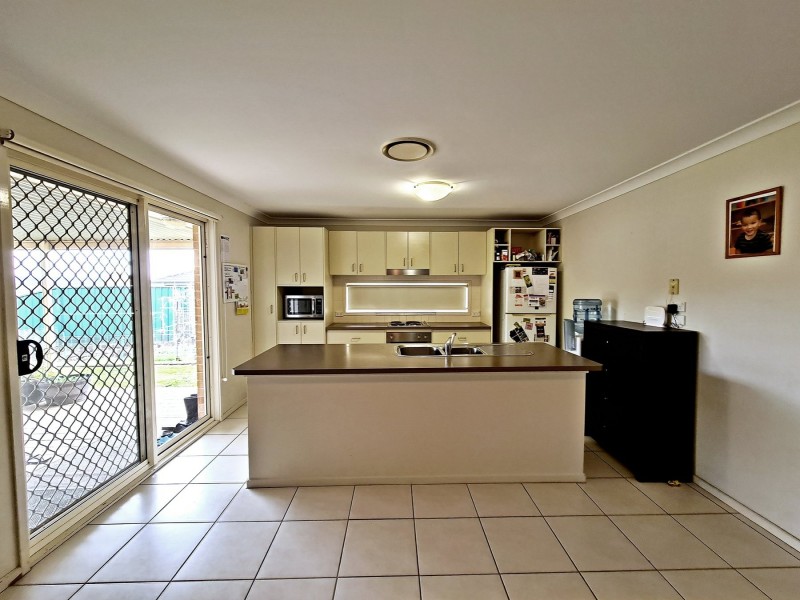 13 Wanaruah Circuit, Muswellbrook NSW 2333