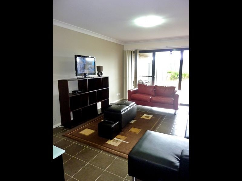 2/61 Osborn Avenue, Muswellbrook NSW 2333