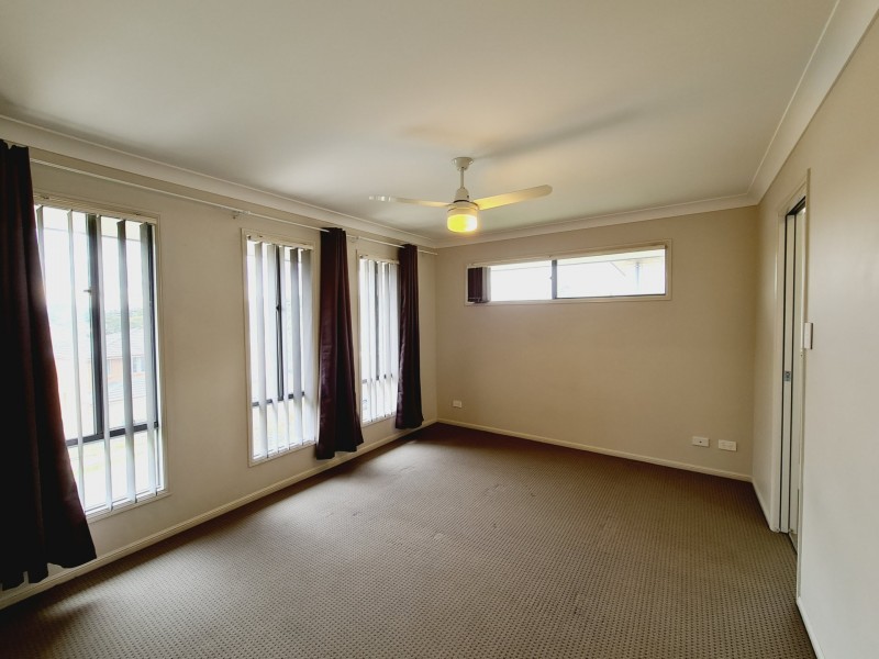 33 Lou Fisher Place, Muswellbrook NSW 2333