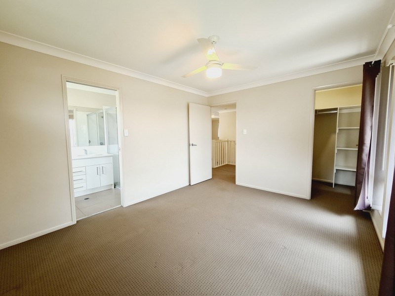 33 Lou Fisher Place, Muswellbrook NSW 2333