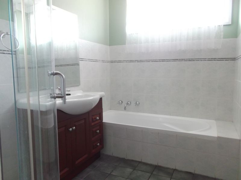 2 Midanga Avenue, Muswellbrook NSW 2333