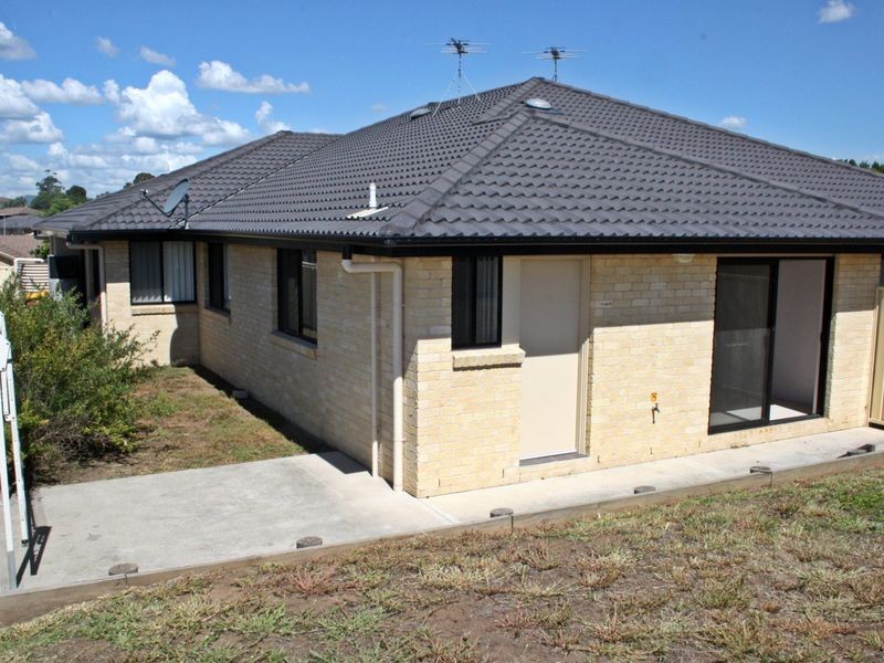 2/71 Osborn Avenue, Muswellbrook NSW 2333