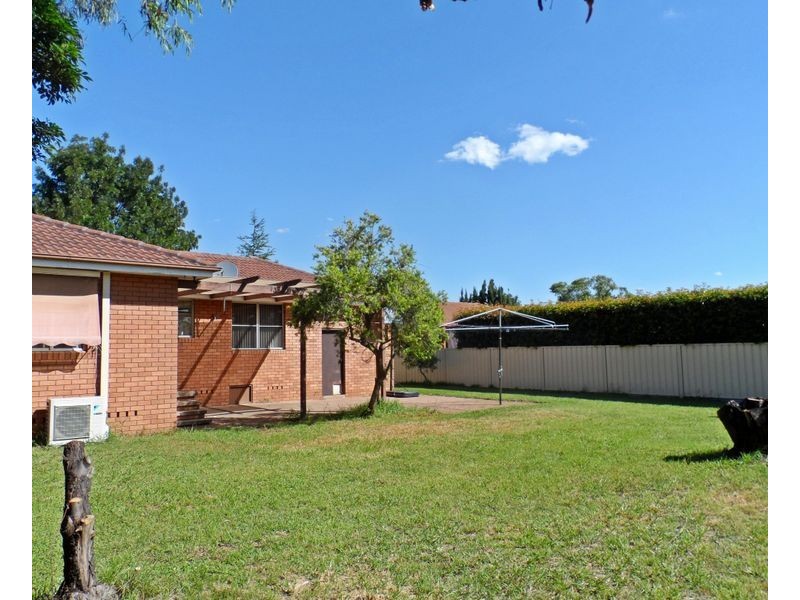 14 Isobella Street, Muswellbrook NSW 2333