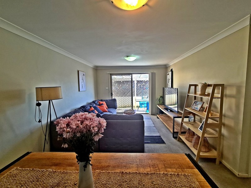 3/27-33 Eveleigh Court, Scone NSW 2337