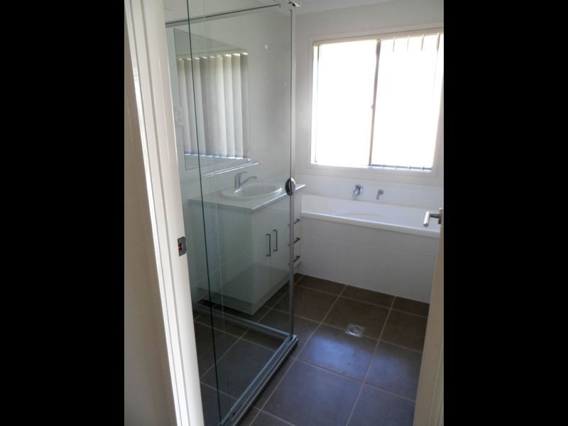 17 Finnegan Crescent, Muswellbrook NSW 2333