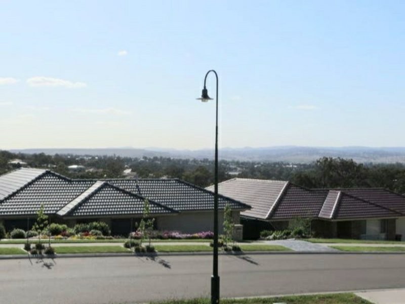 19 Dixon Circuit, Muswellbrook NSW 2333