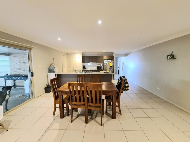 19 Dixon Circuit, Muswellbrook NSW 2333