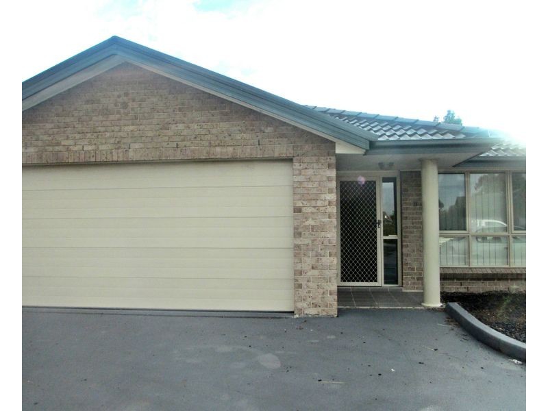 11/22-33 Eveleigh Court, Scone NSW 2337