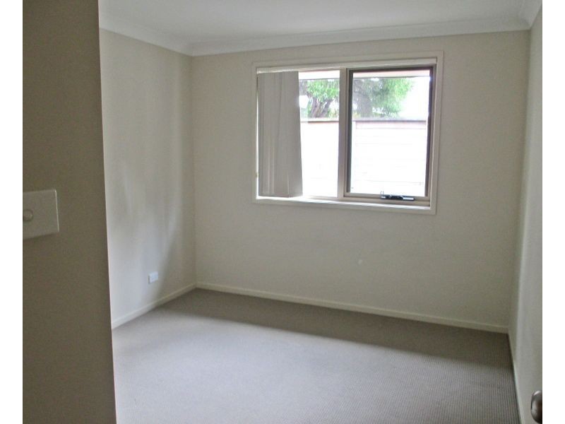 11/22-33 Eveleigh Court, Scone NSW 2337