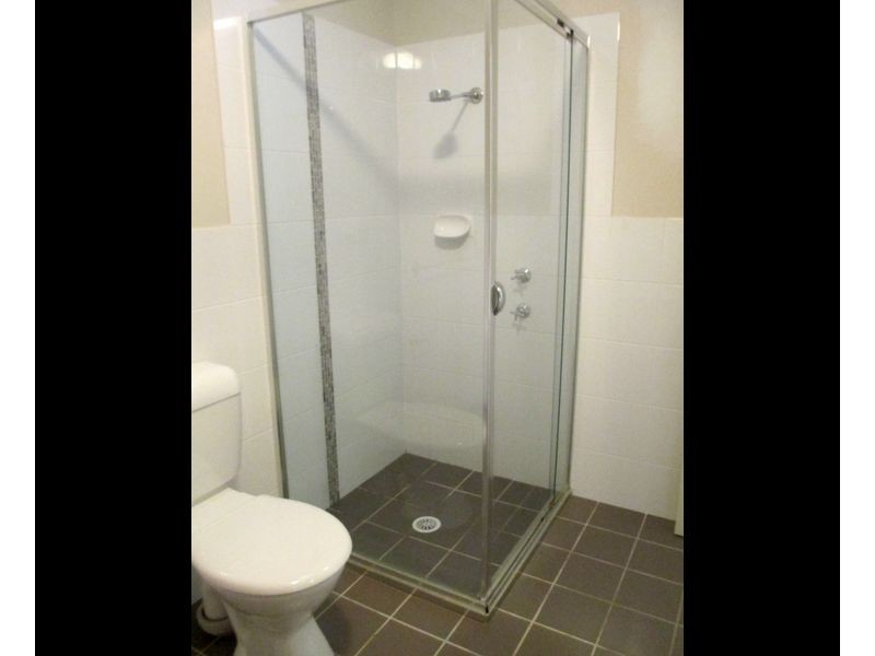 11/22-33 Eveleigh Court, Scone NSW 2337