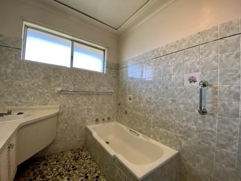 30 Thompson Street, Muswellbrook NSW 2333