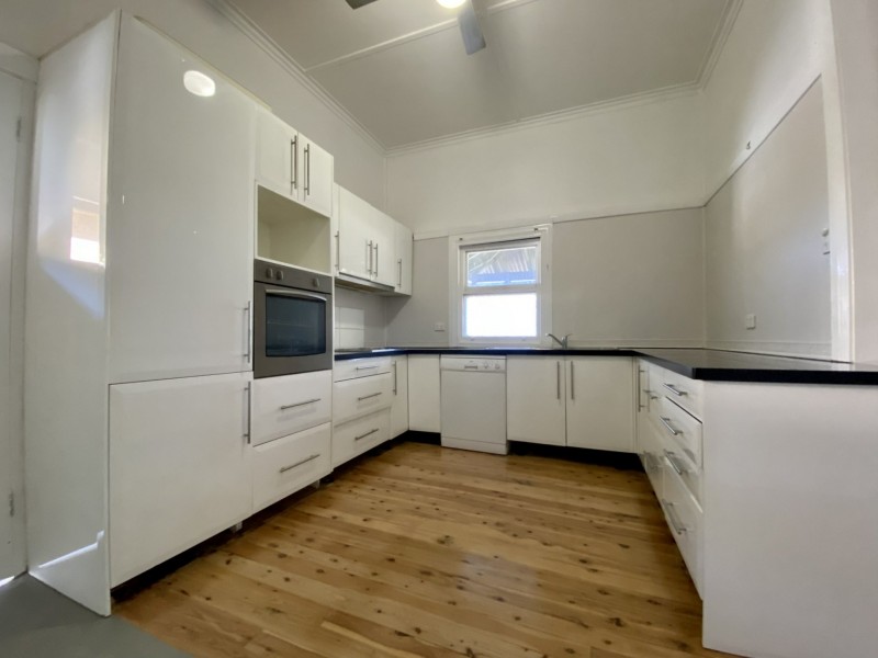 22 Mitchell Street, Muswellbrook NSW 2333