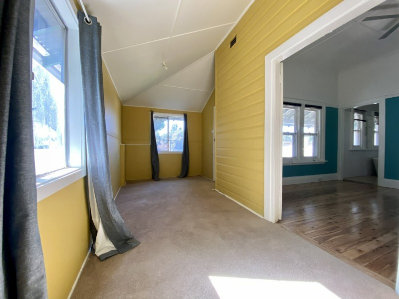 22 Mitchell Street, Muswellbrook NSW 2333