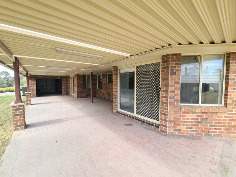 1 Bimbadeen Drive, Muswellbrook NSW 2333