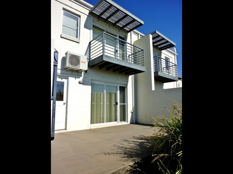 15/15 Lofberg Court, Muswellbrook NSW 2333