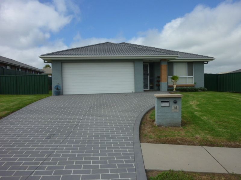 15 Cunningham Street, Muswellbrook NSW 2333