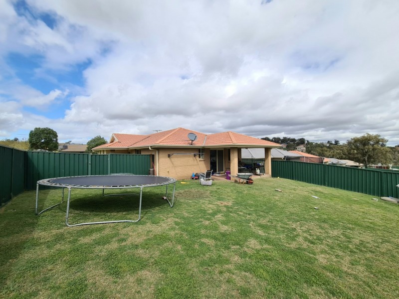 17 Belmore Street, Muswellbrook NSW 2333