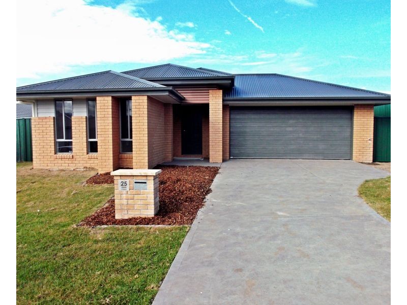 25 Jeans Street, Muswellbrook NSW 2333