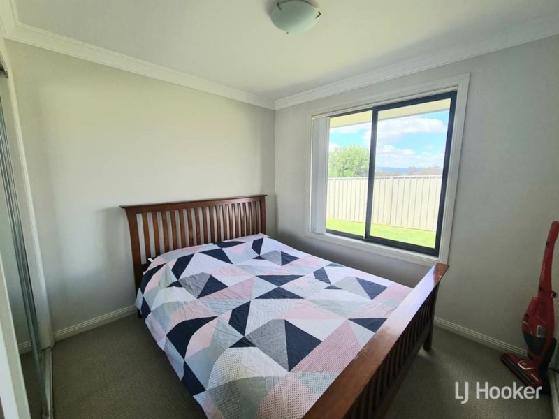 2/20 Fitzgerald Avenue, Muswellbrook NSW 2333