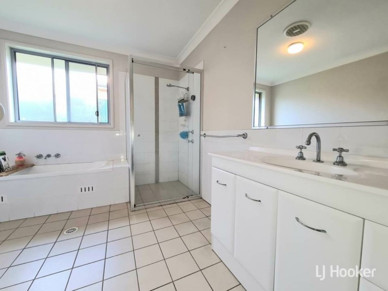 61 Bimbadeen Drive, Muswellbrook NSW 2333