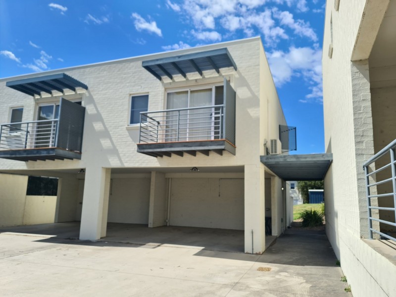 Villa 3/15 Lofberg Court, Muswellbrook NSW 2333