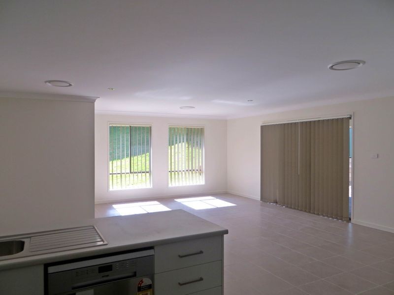 32 Dixon Circuit, Muswellbrook NSW 2333