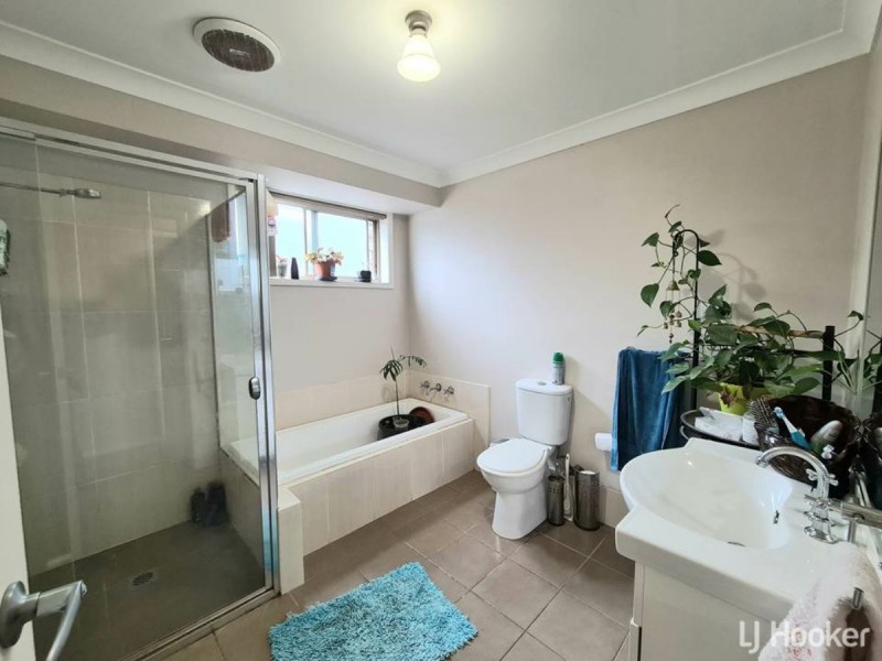 1 & 2/2 Kennedy Close, Muswellbrook NSW 2333