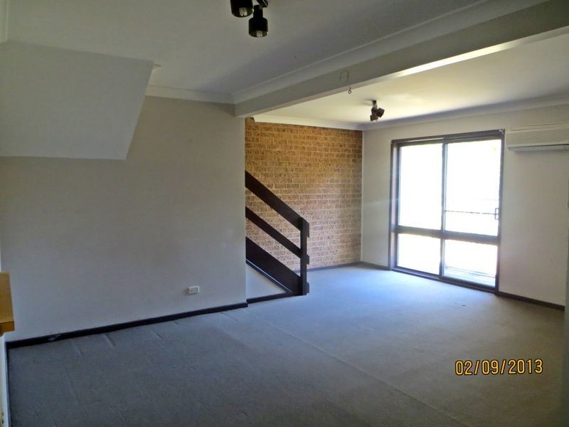 8/39 Woollybutt Way, Muswellbrook NSW 2333