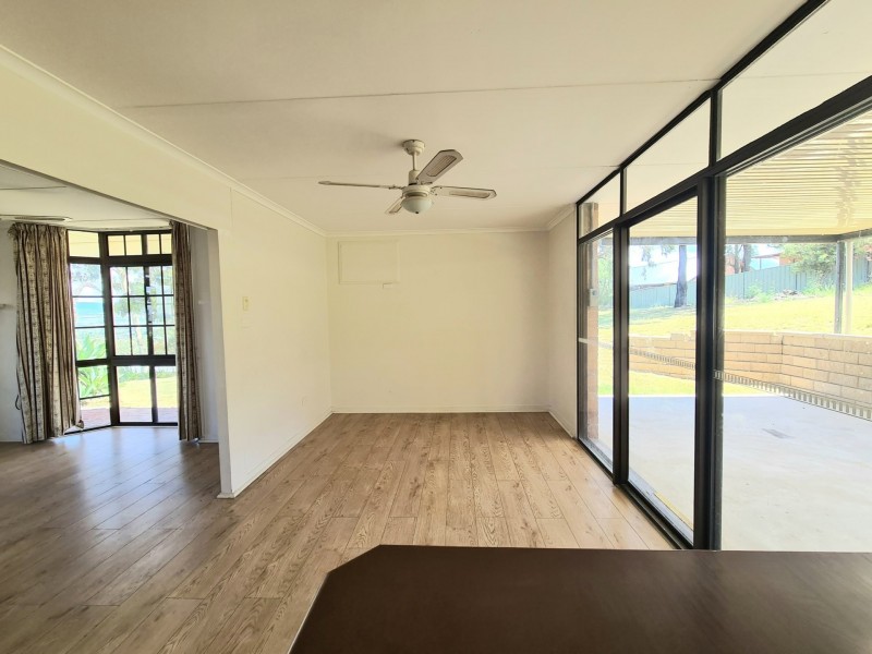 16 Campbell Sreet, Aberdeen NSW 2336