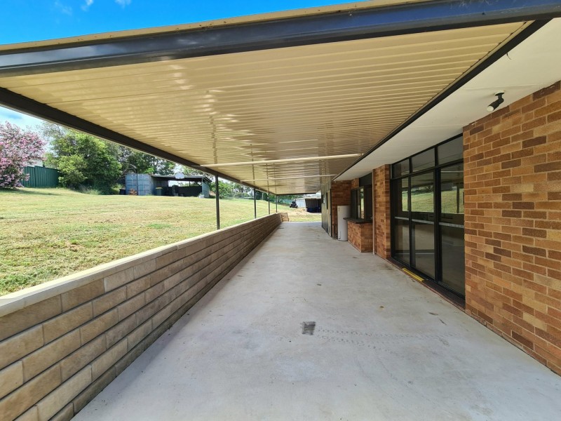 16 Campbell Sreet, Aberdeen NSW 2336