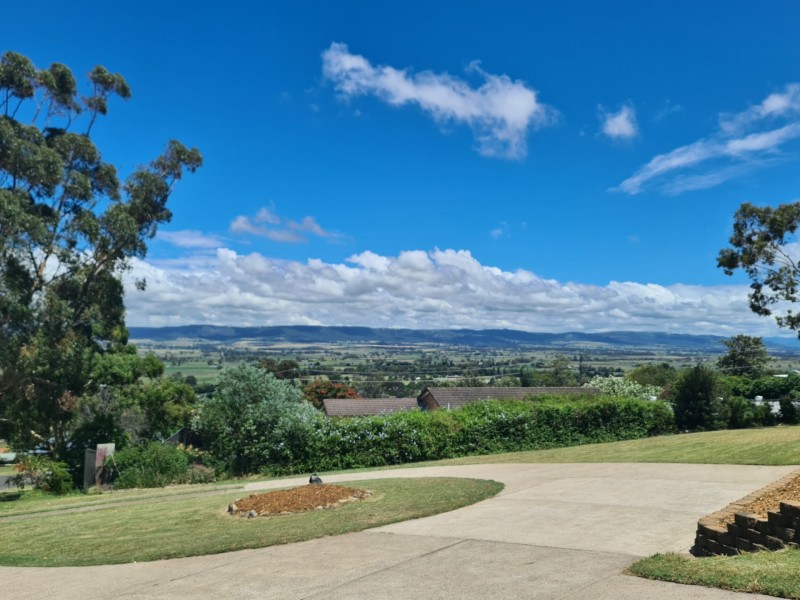 16 Campbell Sreet, Aberdeen NSW 2336