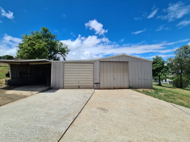 16 Campbell Sreet, Aberdeen NSW 2336