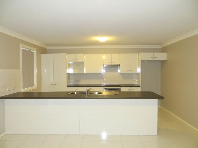 2/38 Chivers Circuit, Muswellbrook NSW 2333