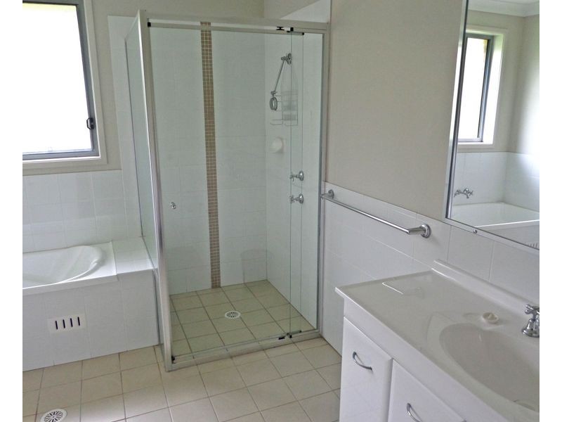 61 Bimbadeen Drive, Muswellbrook NSW 2333