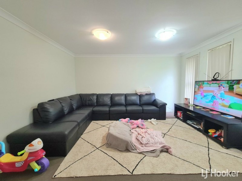 40 Chivers Circuit, Muswellbrook NSW 2333