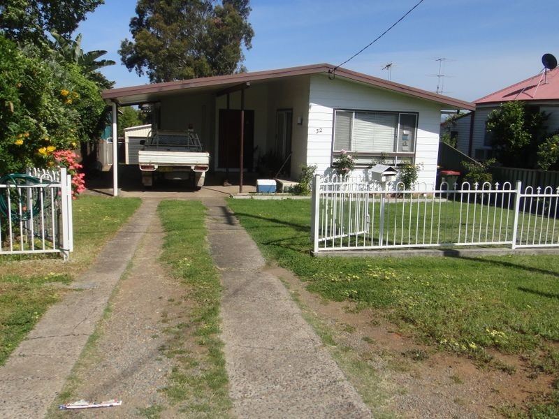 32 Brecht Street, Muswellbrook NSW 2333