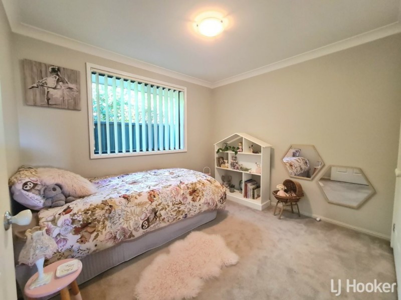 49 Bimbadeen Drive, Muswellbrook NSW 2333