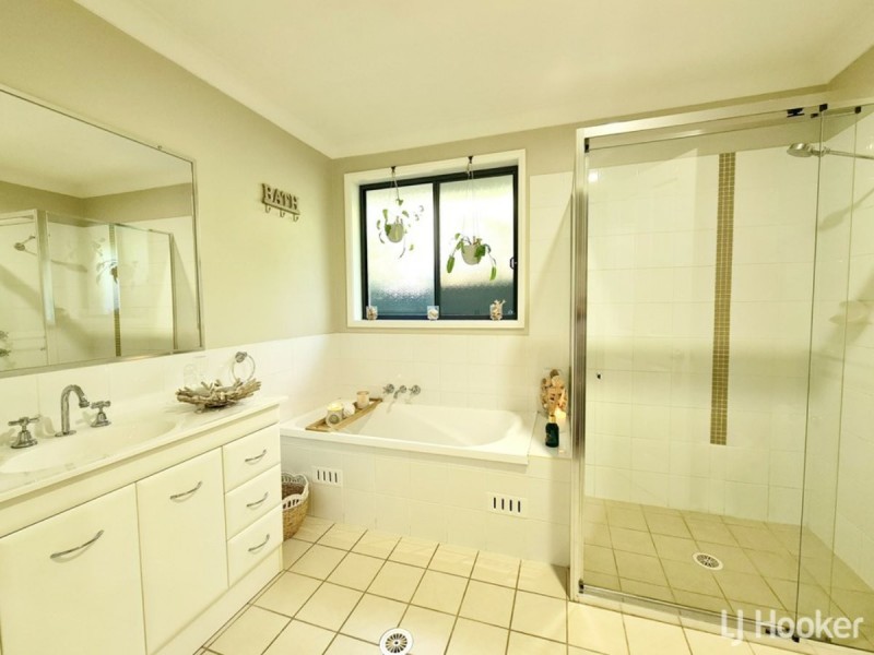 49 Bimbadeen Drive, Muswellbrook NSW 2333