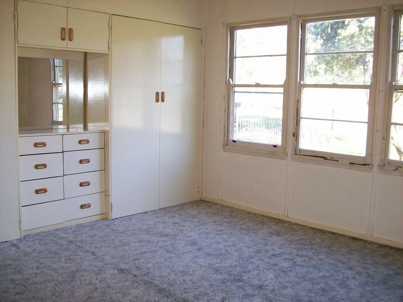 18 Forbes Street, Muswellbrook NSW 2333