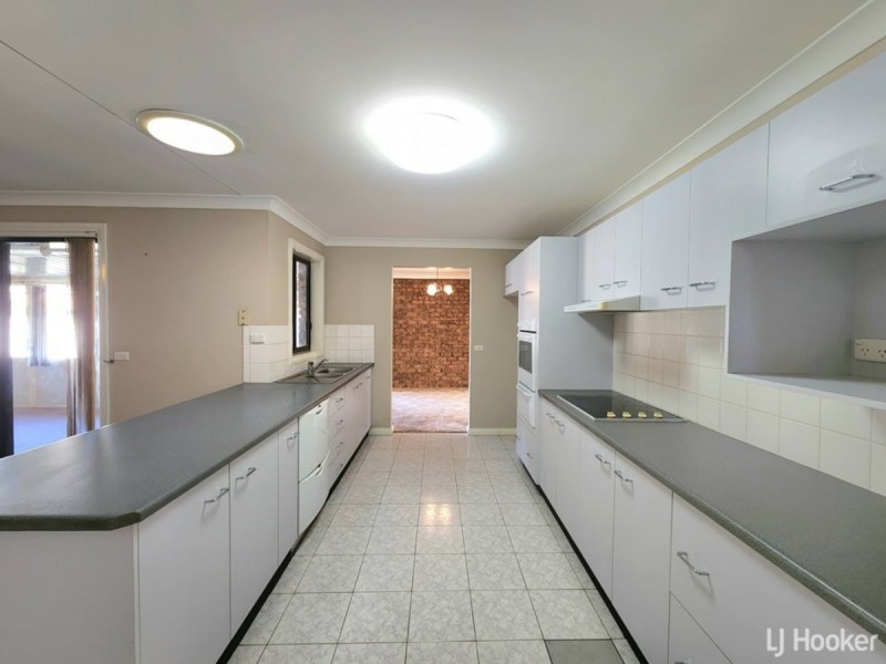 7 Woollybutt Way, Muswellbrook NSW 2333